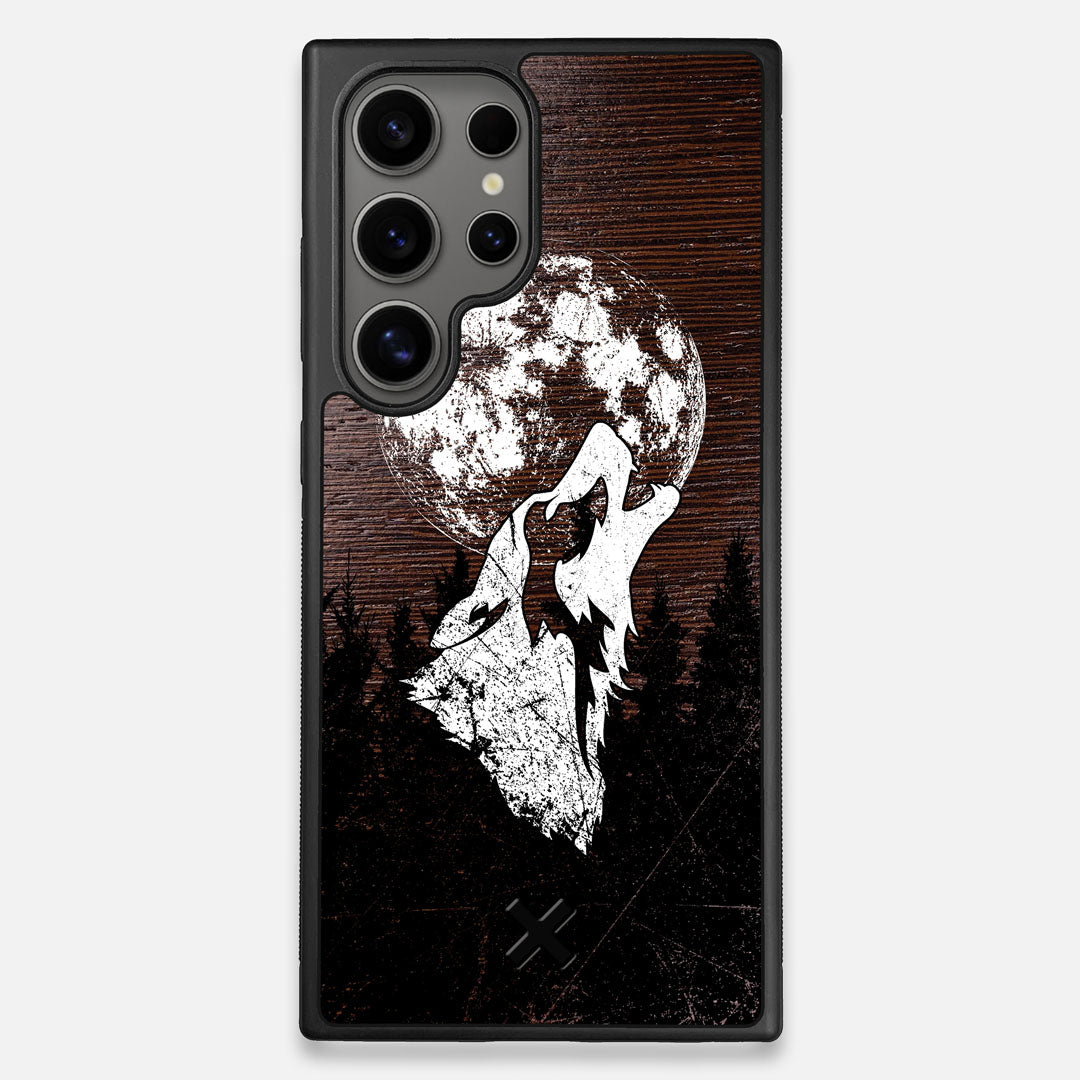 Front view of the high-contrast howling wolf on a full moon printed on a Wenge Wood Galaxy S25 Ultra Case by Keyway Designs