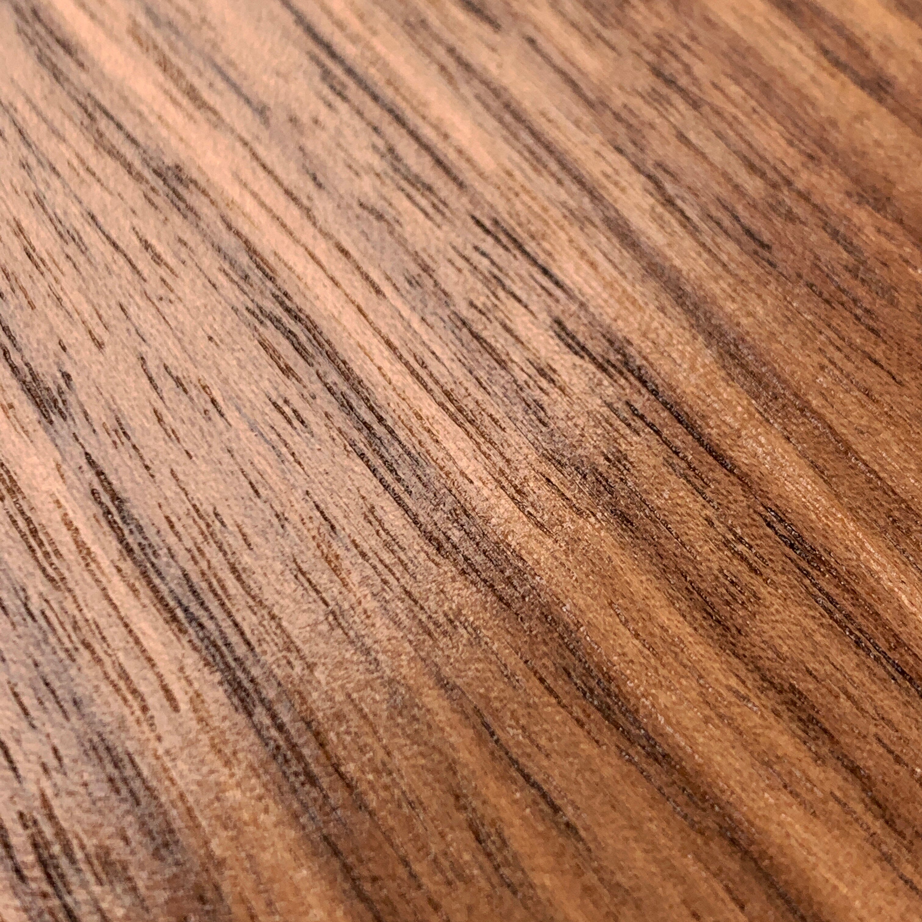 Walnut Pure - iPhone 16 Pro Max